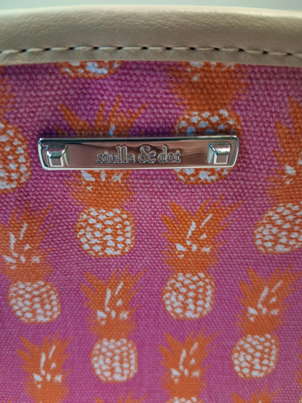 Stella and Dot Pink and Orange Pineapple Print Make-up Bag
